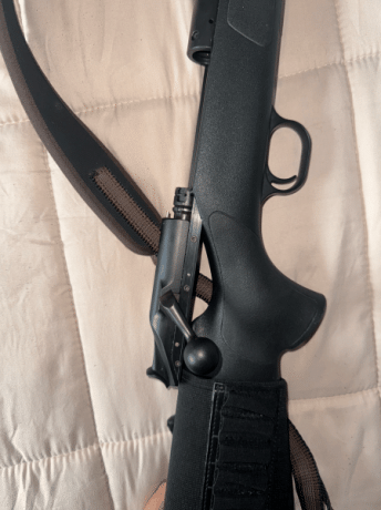 Se vende blaser r93 en calibre 30-06 Springfield en perfecto estado, el rifle esta muy cuidado, balea 11