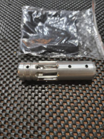 Se vende Air stripper para cañón de 16 mm.
50€. Es nuevo sin usar 02