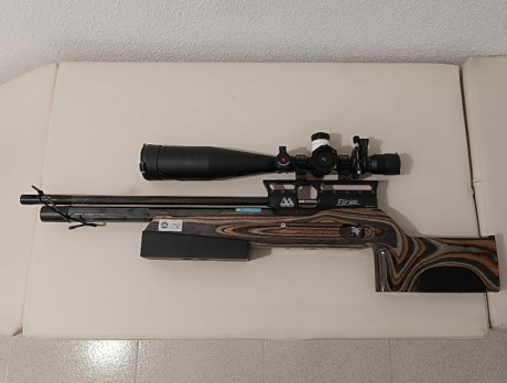 Pongo a la venta mi carabina de field target. Es una AIr Arms FTP900. Es calibre 4,5 con potencia de 16 11