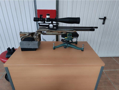 Pongo a la venta mi carabina de field target. Es una AIr Arms FTP900. Es calibre 4,5 con potencia de 16 10