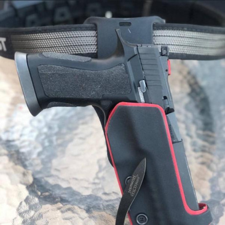 VENDO SIG P320 Xfive Legion

-Visor Romeo 1 de 6moa (puesto a tiro) 
3 cuerpos: 
*Cuerpo Legion con Stipple
*Cuerpo 50
