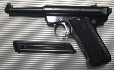 Se vende pistola de la marca Ruger modelo MKII.
Calibre .22 Long Rifle.
Modelo que no se fabrica ya. 
Estado 01