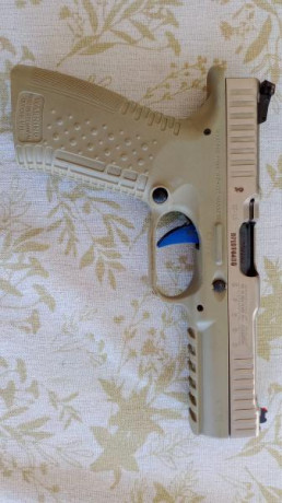 Buenas, se vende una magnifica pistola de IPSC Arsenal Strike One 9 Pb, en perfecto estado, soy el segundo 12