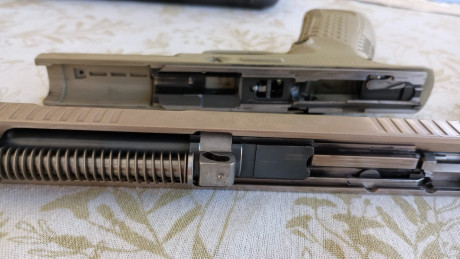 Buenas, se vende una magnifica pistola de IPSC Arsenal Strike One 9 Pb, en perfecto estado, soy el segundo 11