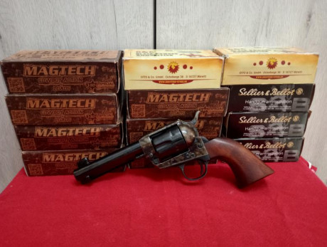 Buenas tardes:Vendo revólver Pietta 1873 45 L.C. de 4 3/4”
 Con sus certificados de Bope y Defensa y guiado 01