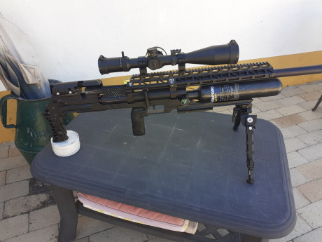 Vendo FX MAVERICK , en calibre 5,5 , con cheek riser, SABER TACTICAL  TRS rail KRAFORD & LYPT CHASSIS, 12