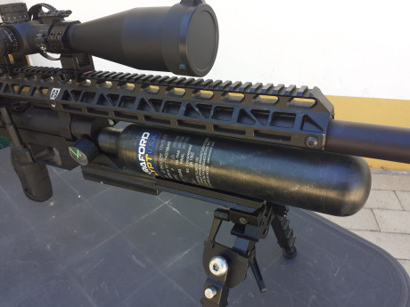Vendo FX MAVERICK , en calibre 5,5 , con cheek riser, SABER TACTICAL  TRS rail KRAFORD & LYPT CHASSIS, 11