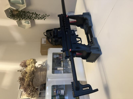 Doy cargador de 22 balas con punto rojo !!
Semiautomático, buena presion, ligero y rápido !
Calibre 22Lr.

Peso: 12