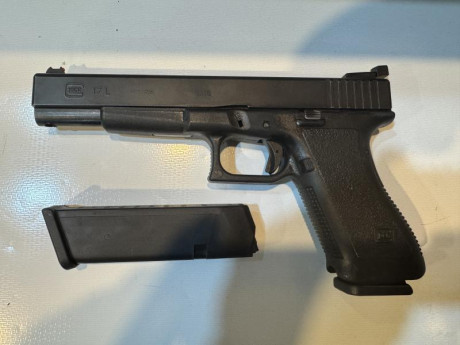 Buenos días Glock 17 L ,500 euros transport incluido,un saludo 00