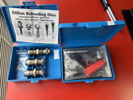 En venta kit de conversión más dies del 40sw en perfecto estado para dillon 650/750.

Precio 150€ más 00