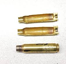 Buenas noches compañeros. Últimamente he comprado una partida de vainas usadas en otro rifle con un solo 51