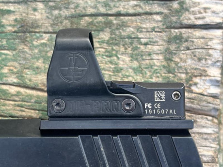 Leupold Delta Point Pro, es la version de 2,5 MOA, con poquisimo uso y siempre muy mimado, en perfectas 01