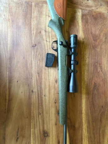 Se vende rifle de cerrojo Bergara B14 hunter, estado impoluto ha pegado muy pocos tiros, tiene rosca, 01