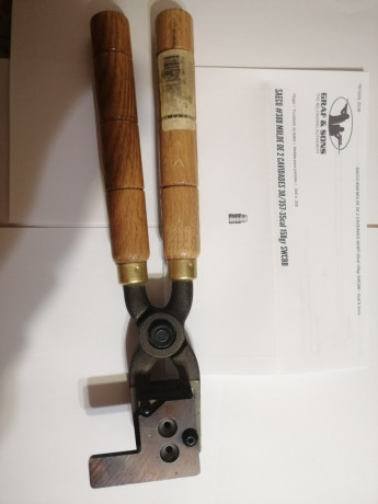  IMG_20251015_234541_resized_20251019_111952475.jpg  IMG_20251015_234317_resized_20251019_111952762.jpg 02