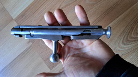 En muy buen estado
Dispara perfectamente
Se encuentra en Madrid
460 euros con los gastos se envio si los 42