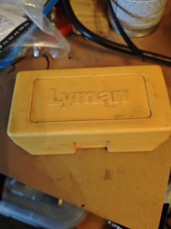 Vendo Turquesa Lyman para proyectiles Minie calibre .69---75€
cimpaler@hotmail.com 01