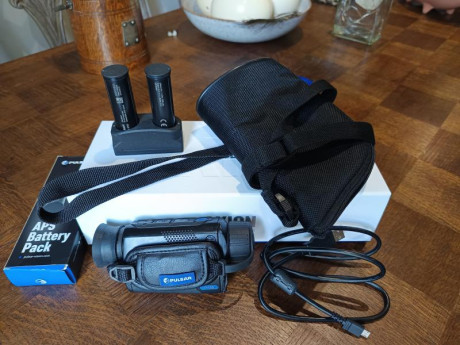 Vendo Pulsar Axion XM30 con dos baterías y acompañado de su caja y manual y funda de transporte, todo 02