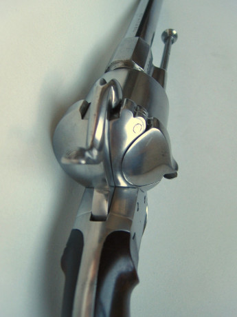 Vendo revólver Lefaucheux original modelo 1858 fabricado en Eibar por Orbea Hermanos.
Calibre 11mm Lefaucheux, 22