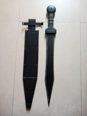 -Gladius romano de Cold Steel, semi afilado, especificaciones en fotos. 60€ envío no incluido, preferiblemente 41