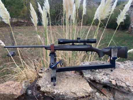 En venta rifle de cerrojo Xbolt ajustable Brown, en calibre 300 win mag. Se compró nuevo el año pasado 02