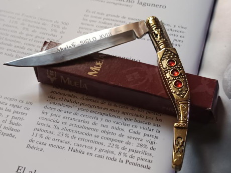 Se pone en venta estás piezas Muela, modelo ML12 y ML9,, acero 440. Pertenecientes a la serie Siglo XVIII, 22