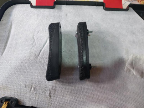 Vendo escopeta Aselkon Inter Elegant Silver Black, cañon de 71 ctms. con 5 chokes interiores, calibre 20