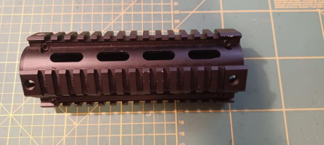 Apenas tiene uso. Esta practicamente nuevo.
Precio: 195 euros mas envío si lo hubiera.
Válido para carabinas 02