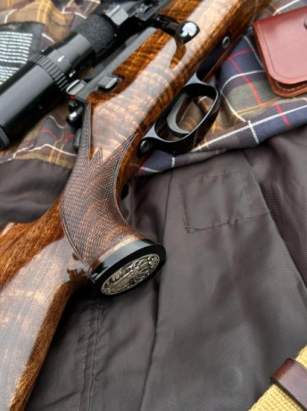 Ocasión única, se vende Mauser 66 SM Stutzen acabado Luxe calibre 243 Win , maderas al aceite con un apomazado 00