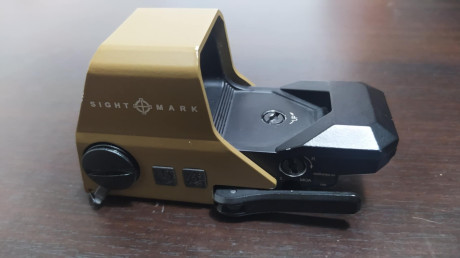 Se vende holográfico marca Sigth Mark Ultra Shot R-SPEC color arena. 4 tipos de retícula en rojo o verde. 11