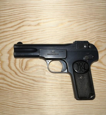 Buenas compañeros, me dispongo a vender mi FN Browning 1900, calibre 7,65 (32 auto) del año 1906.
Pavón 00