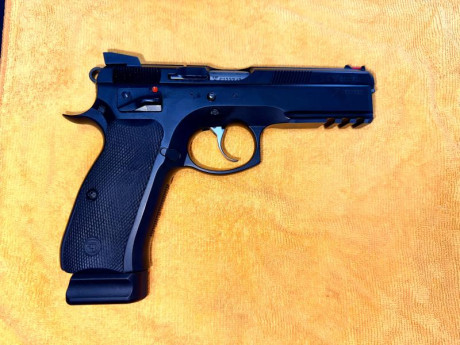 1200 disparos aprox
Madrid

Utilizada únicamente para las tiradas necesarias de cada año, incluso algún 02