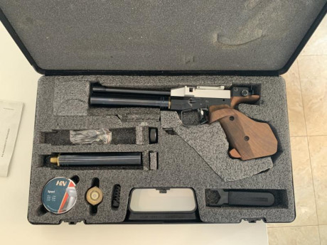 PUES ESO AMIGOS, he pensado que podriamos colgar en un hilo fotos de los tuning que tenemos hechos a nuestros 12