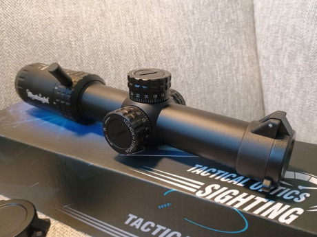 Visor táctico Bestsight, zoom variable 1-5, ajuste de 1/2 MOA por click. Torretas balísticas regulables, 02