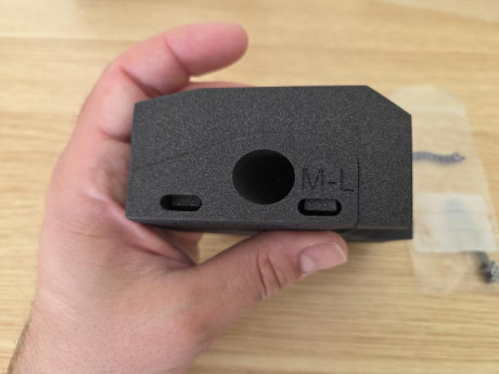 Vendo empuñadura 5G Walther LP500 Meister Manufaktur sin estrenar, solo colocada en el arma para probar 01