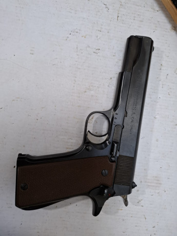 Vendo Star B Cal 9x19, en muy buen estado. Transferencia en Guardia Civil y porte a cargo del comprador. 01