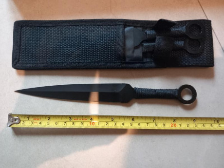 -Gladius romano de Cold Steel, semi afilado, especificaciones en fotos. 60€ envío no incluido, preferiblemente 80