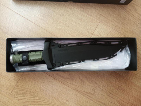 Vendo Cold Steel Leatherneck Bowie, EDICION LIMITADA

Cold Steel, conocido mundialmente en el mundo de 00