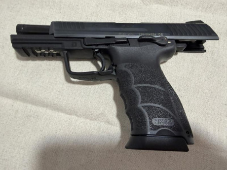 Pistola HK 45

Pistola de reestreno apenas tiene uso. 
No hay muchas en España evolución mejorada de la 01