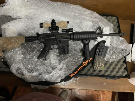 vendo carabina m4 colt walter 22lr con rosca y freno de boca. viene con 3 cargadores (2 de 20 y uno de 00