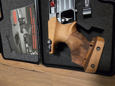 Vendo Pardini HP32 de 2019 con conversión del 22LR comprada en 2023. Recién cambiado el fiador y el martillo 41