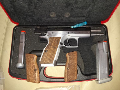 Buenos días,

Por tema de Cupo tengo que dejar salir otra arma, en este caso es una tanfoglio limited, 02