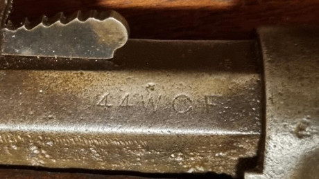 Se vende winchester mod 1892 en 44/40 guiado en D, calibre 44/40, según la pagina de winchester fabricado 00