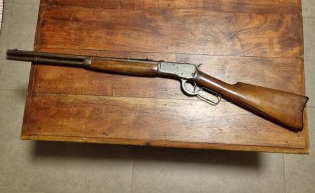 Se vende winchester mod 1892 en 44/40 guiado en D, calibre 44/40, según la pagina de winchester fabricado 10