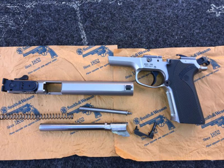 Pues como se suele decir, quien mucho abarca poco aprieta.
Por motivo de nuevo proyecto y no llegar a 22