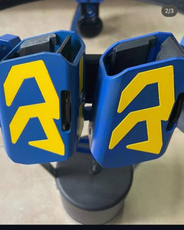En venta 4 porta cargadores doble alpha racer x están pintados en cerakote azul entregó otro juego de 02