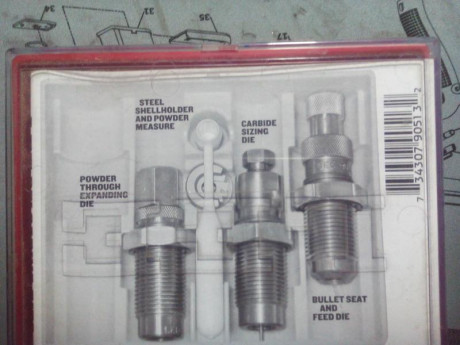Vendo dies 
Marca Lee carbide (3 diez + suelo holder)
Calibre 45 ACP
Prácticamente nuevo ( solo probado)
470 01