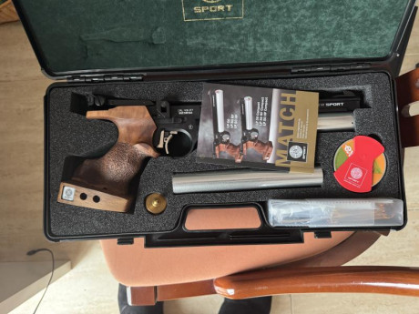 Hola buenos días ,vendo una steyr lp50 con apenas 200 disparos(comprada en abril de 2025) por no usar, 01