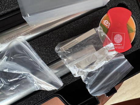 Hola buenos días ,vendo una steyr lp50 con apenas 200 disparos(comprada en abril de 2025) por no usar, 20