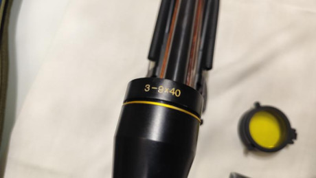 Vendo Carabina BRNO CZ511 Semiautomatica, con algunos accesorios:
   - Visor Gamo 3-9x40 con las dos protecciones 02