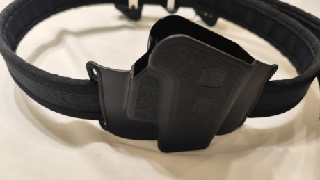 Vendo pistola Glock 34 Gen3, calibre 9x19 Parabellum, guiada en F,  con algunos accesorios para IPSC:

 42